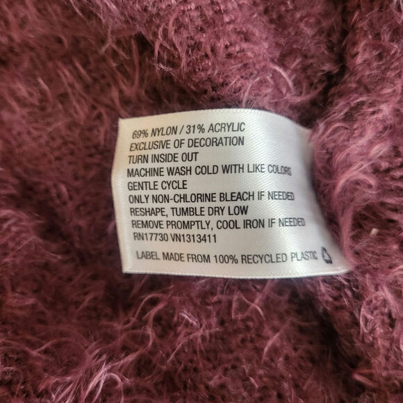 Knox Rose Eyelash Fuzzy Maroon Floral Embroidered Detail Cardigan EUC Medium - Picture 5 of 6